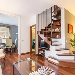 Appartamento Dadahome Elegante Vicino Al Centro 