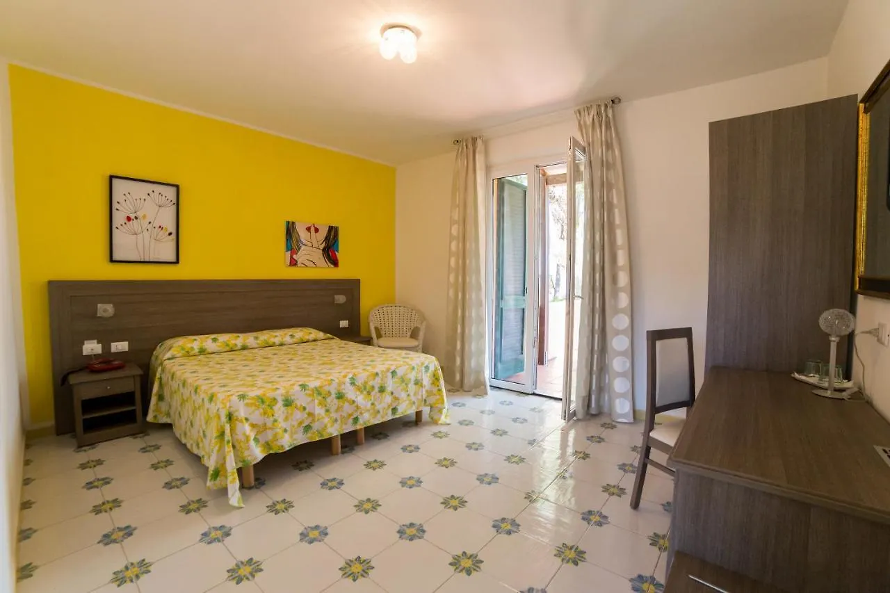 Hotel Capo Sud Lacona