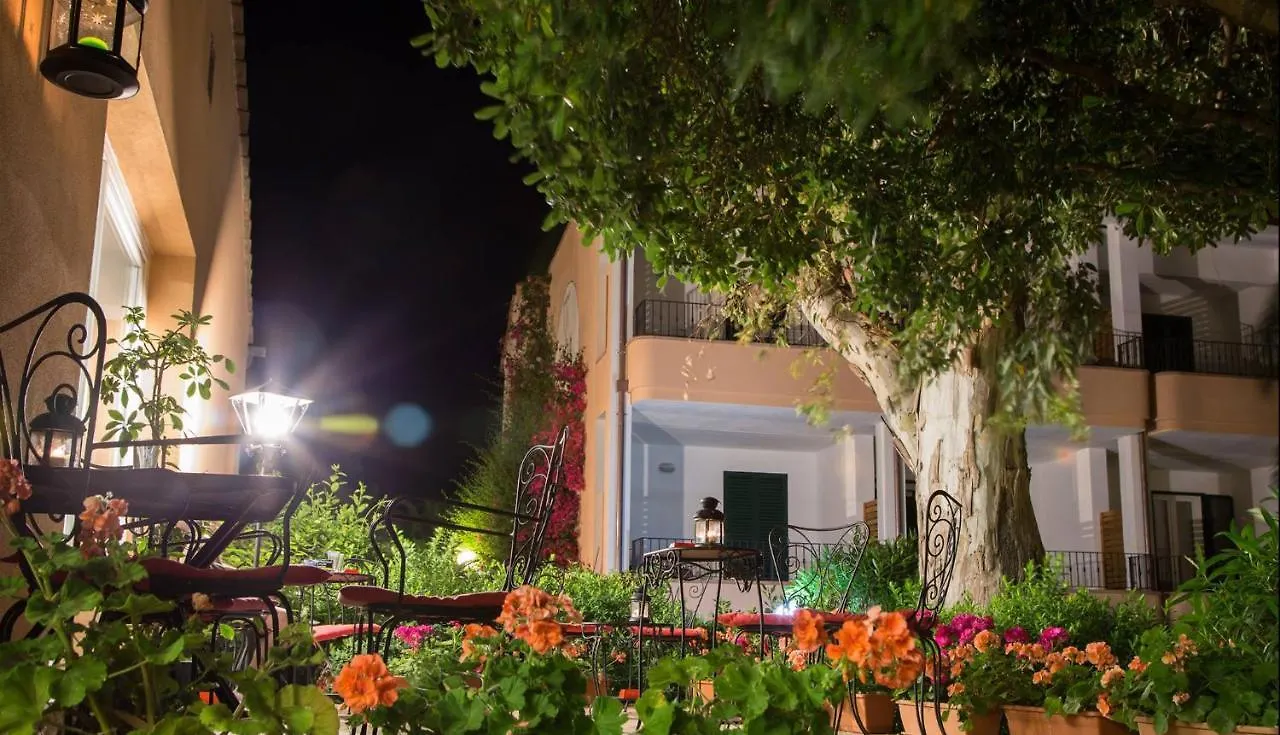 Hotel Capo Sud Lacona